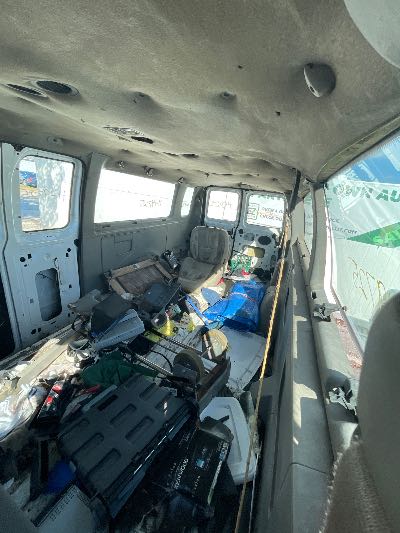 1999 Ford Econoline Location - Large Trucks & Vans - Row 32 - Stock # H49725