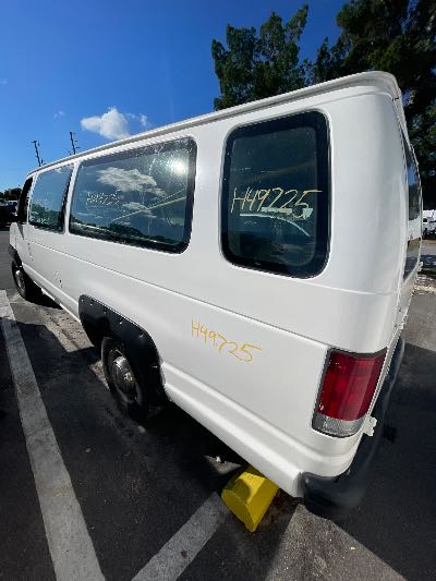 1999 Ford Econoline Location - Large Trucks & Vans - Row 32 - Stock # H49725