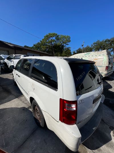 2008 Dodge Grand Caravan Location - Chrysler - Row 43 - Stock # H49647