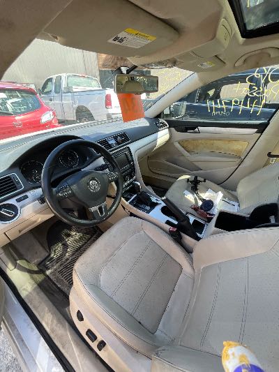 2013 Volkswagen Passat Location - Imports - Row 15 - Stock # H49741