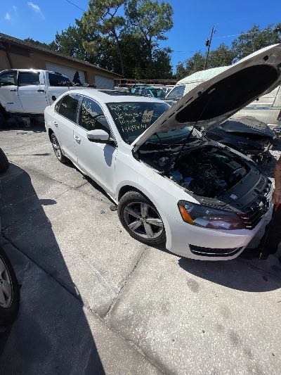 2013 Volkswagen Passat Location - Imports - Row 15 - Stock # H49741