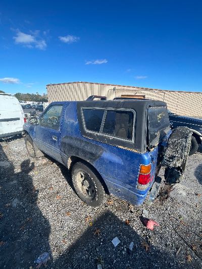 1994 Isuzu Amigo Location - Imports - Row 23 - Stock # H50771