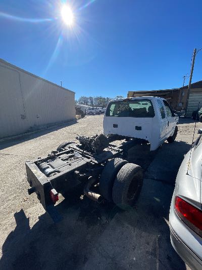 1999 Ford F-350 SD Location - Large Trucks & Vans - Row 24 - Stock # H50778