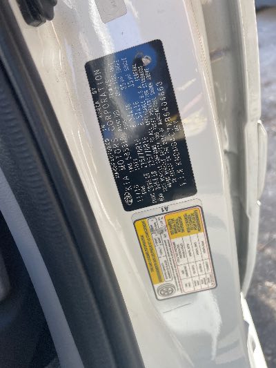 2011 Kia Sedona Location - Imports - Row 26 - Stock # H50795