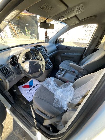 2011 Kia Sedona Location - Imports - Row 26 - Stock # H50795