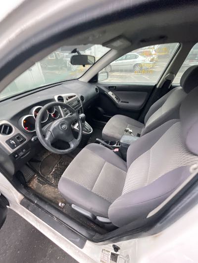2005 Toyota Matrix Location - Imports - Row 31 - Stock # H50962
