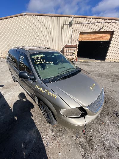 2003 Chrysler Town & Country Location - Chrysler - Row 43 - Stock # H50999