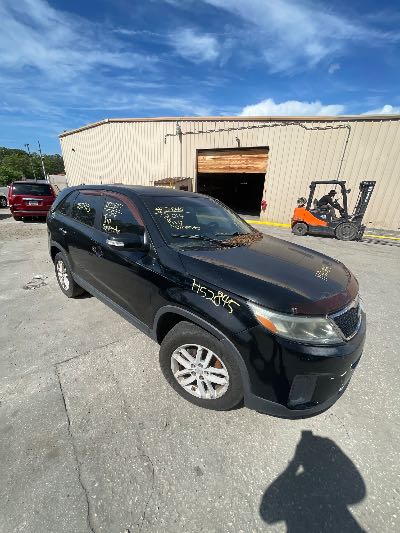 2014 Kia Sorento Location - Imports - Row 16 - Stock # H52845