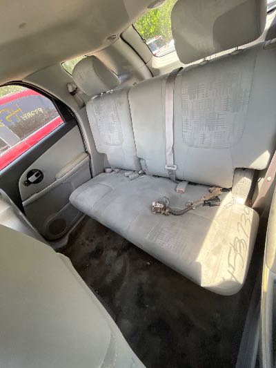 2005 Chevrolet Equinox Location - GM - Row 40 - Stock # H53739
