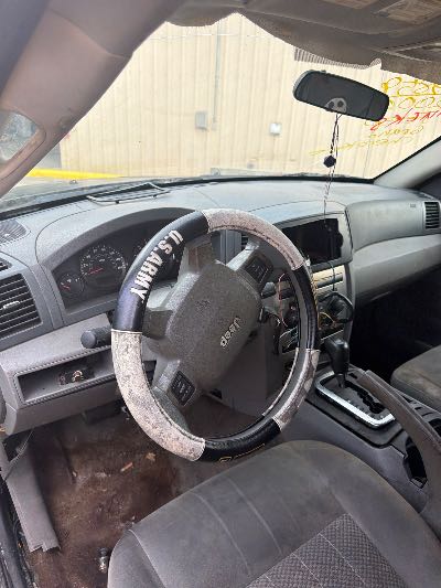 2006 Jeep Grand Cherokee Location - Chrysler - Row 47 - Stock # H53859