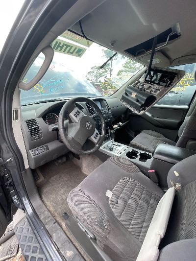 2011 Nissan Pathfinder Location - Large Trucks & Vans - Row 23 - Stock # H53213