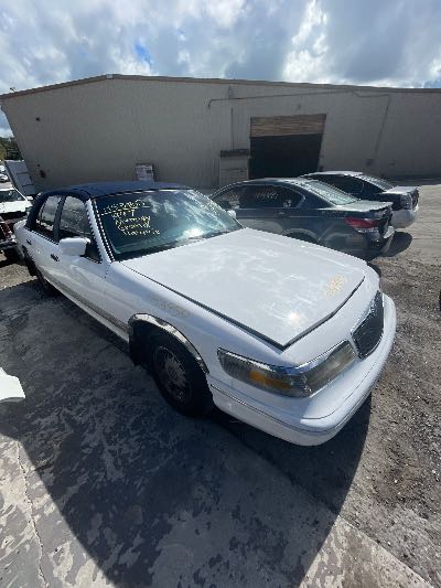 1997 Mercury Grand Marquis Location - Ford - Row 34 - Stock # H53950