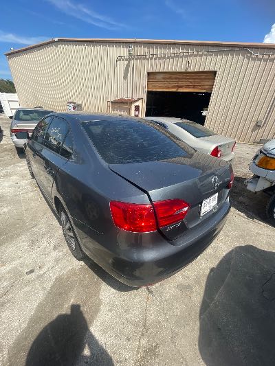 2013 Volkswagen Jetta Sedan Location - Imports - Row 999 - Stock # H47221