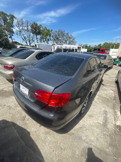 2013 Volkswagen Jetta Sedan Location - Imports - Row 999 - Stock # H47221