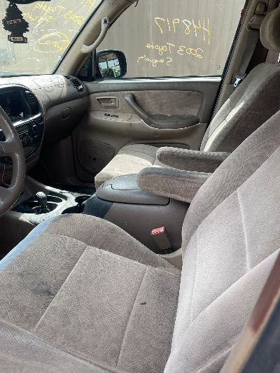 2003 TOYOTA SEQUOIA Location - Large Trucks & Vans - Row 19 - Stock # H48917