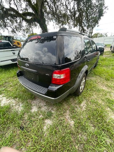 2007 Ford Freestyle Location - Ford - Row 30 - Stock # H48756