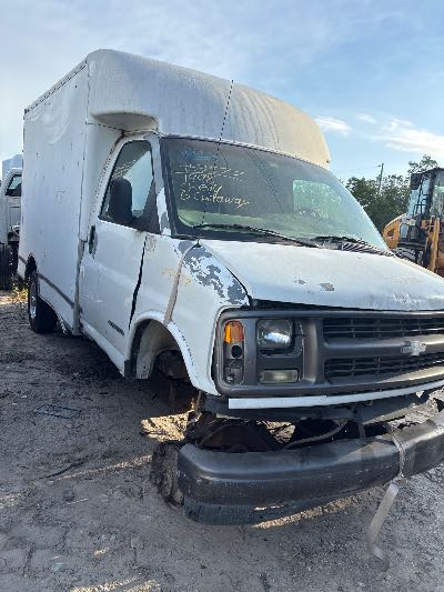 1998 Chevrolet G Cutaway Location - Large Trucks & Vans - Row 27 - Stock # H53577