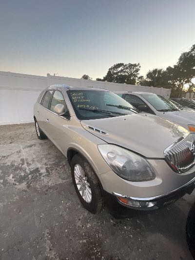 2010 Buick Enclave Location - GM - Row 30 - Stock # H49751