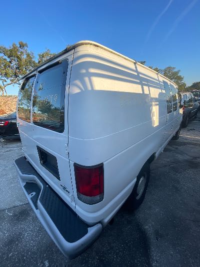 1999 Ford Econoline Location - Large Trucks & Vans - Row 49 - Stock # H49389