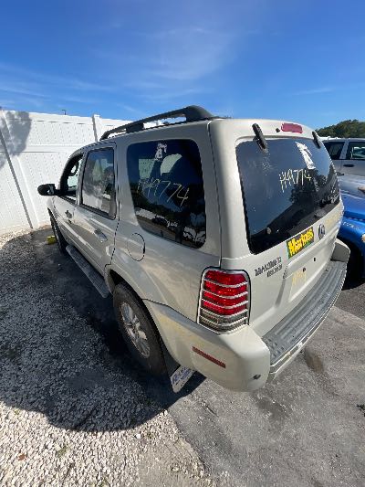 2007 Mercury Mariner Location - Ford - Row 37 - Stock # H49774