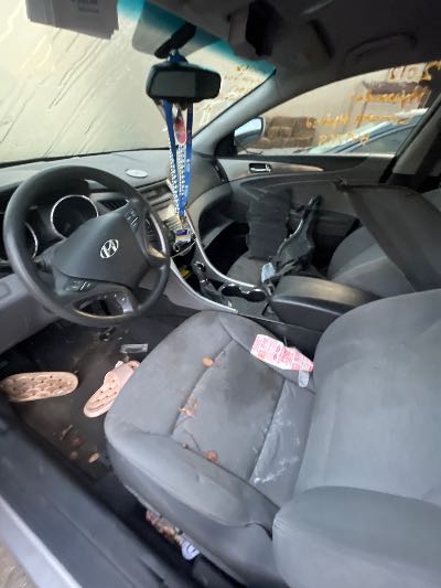 2012 Hyundai Sonata Hybrid Location - Imports - Row 18 - Stock # H49768