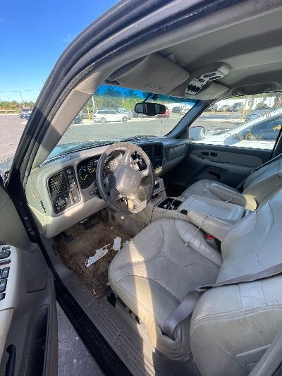 2000 GMC Yukon Location - Large Trucks & Vans - Row 33 - Stock # H49795