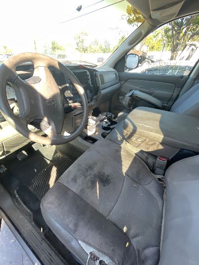 2002 Dodge Ram 1500 Location - Large Trucks & Vans - Row 33 - Stock # H49800