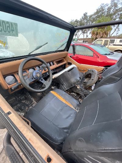1995 Jeep Wrangler Location - Chrysler - Row 42 - Stock # H49804