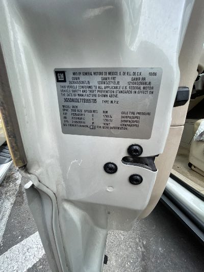 2007 Buick Rendezvous Location - GM - Row 33 - Stock # H49810