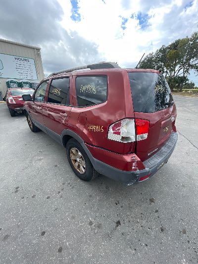 2009 Kia Borrego Location - Imports - Row 19 - Stock # H49816
