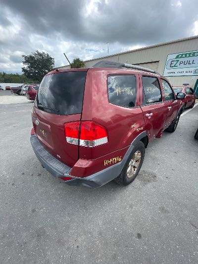 2009 Kia Borrego Location - Imports - Row 19 - Stock # H49816