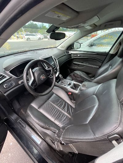 2013 Cadillac SRX Location - GM - Row 30 - Stock # H49811