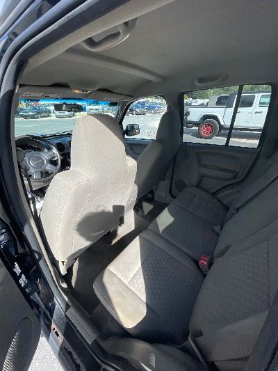 2006 Jeep Liberty Location - Chrysler - Row 46 - Stock # H49784