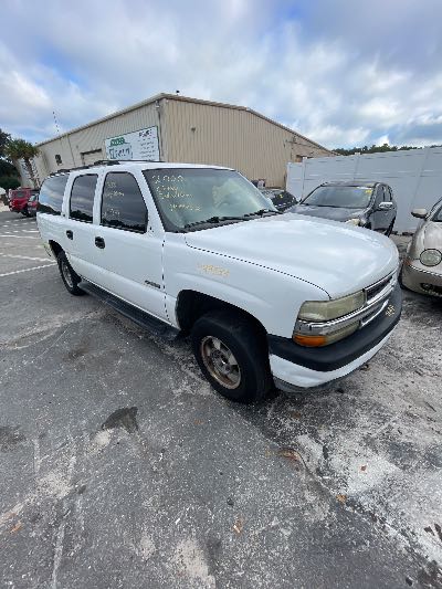 2000 Chevrolet Suburban Location - Large Trucks & Vans - Row 48 - Stock # H49833
