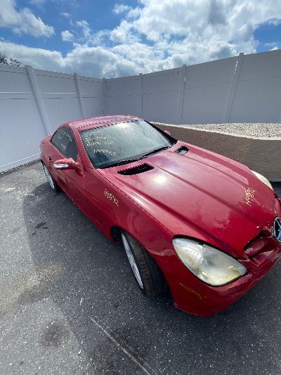 2008 Mercedes-Benz SLK Location - Imports - Row 21 - Stock # H49842