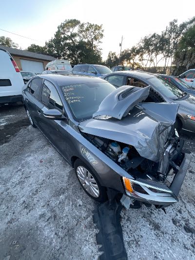 2014 Volkswagen Jetta Location - Imports - Row 20 - Stock # H49778