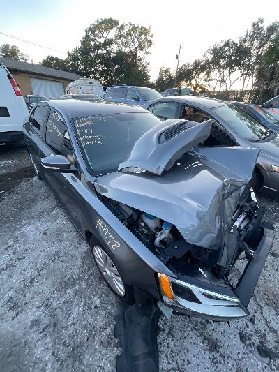 2014 Volkswagen Jetta Location - Imports - Row 20 - Stock # H49778