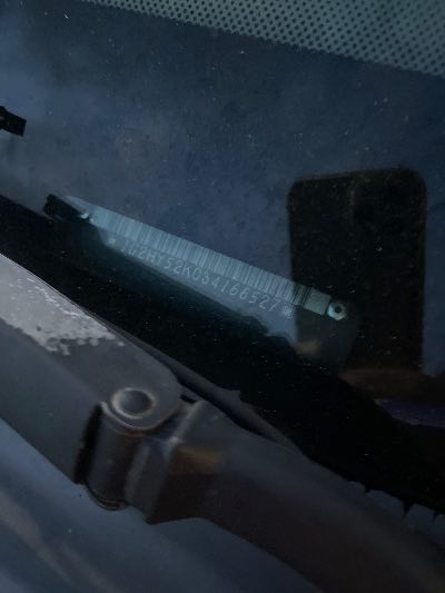 2003 Pontiac Bonneville Location - GM - Row 32 - Stock # H49846