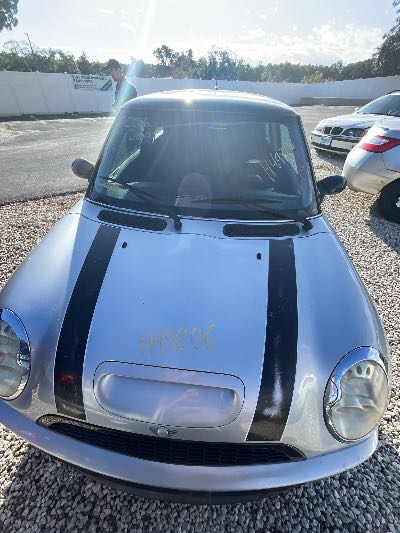 2006 Mini Cooper Location - Imports - Row 22 - Stock # H49806