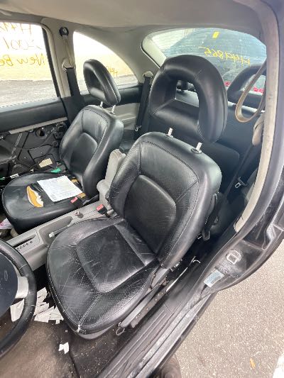 2001 Volkswagen New Beetle Location - Imports - Row 21 - Stock # H49865