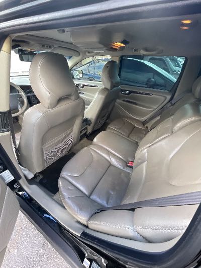 2003 Volvo XC70 Location - Imports - Row 16 - Stock # H49866