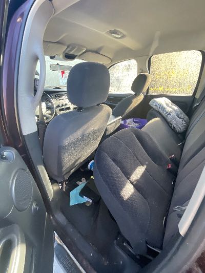 2004 Dodge Ram 1500 Location - Large Trucks & Vans - Row 50 - Stock # H49873