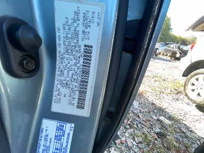 2004 Toyota Sienna Location - Imports - Row 22 - Stock # H49642