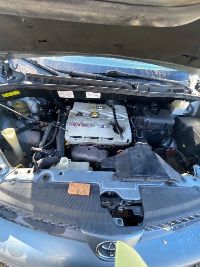 2004 Toyota Sienna Location - Imports - Row 22 - Stock # H49642