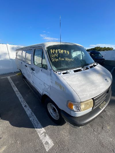1994 Dodge Ram Wagon Location - Large Trucks & Vans - Row 48 - Stock # H49899
