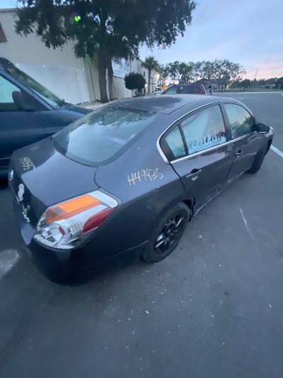 2010 Nissan Altima Location - Imports - Row 24 - Stock # H49935