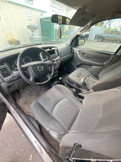 2003 Mazda Tribute Location - Ford - Row 26 - Stock # H49926