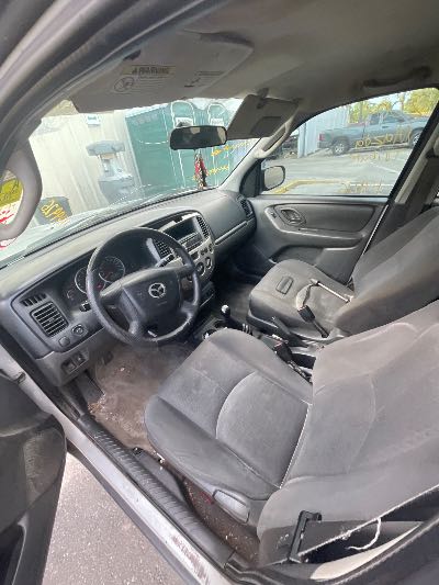 2003 Mazda Tribute Location - Ford - Row 26 - Stock # H49926