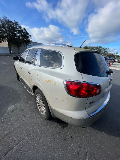 2009 Buick Enclave Location - GM - Row 32 - Stock # H49958