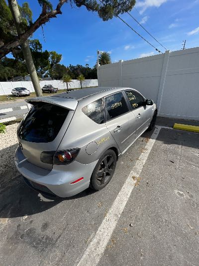 2004 Mazda MAZDA3 Location - Imports - Row 26 - Stock # H49924